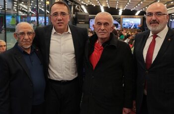 AK Parti Nevşehir Belediye Başkan Adayı Dr. Mehmet Savran, “Hemşehrilerimizden aldığımız güç, dua ve destekle onlara hizmet etmeye devam edeceğiz." dedi