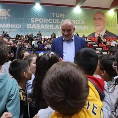 Başkan İbrahim Sandıkçı: “Çocuklarımızın yeteneklerinin gelişmesine katkı sağlıyoruz"