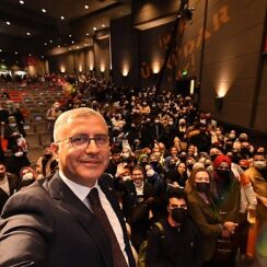 Bir İstanbul Kültür Klasiği: &apos;'Üsküdar Kitap Fuarı'' Başlıyor