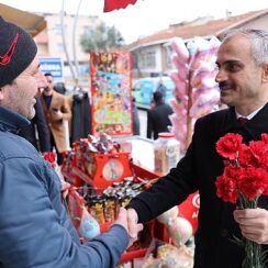 Çiftçi, Çayırova'yı karış karış geziyor