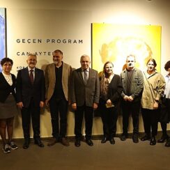 &apos;Geçen Program Sergisi' Nazım Hikmet Kültür Evi'nde