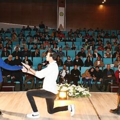 Harran Üniversitesi'nde Artiz Mektebi Tiyatro Oyunu Sahnelendi