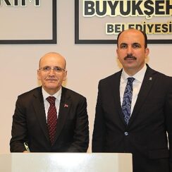 Hazine ve Maliye Bakanı Şimşek Başkan Altay'ı Ziyaret Etti