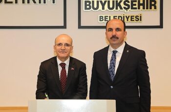 Hazine ve Maliye Bakanı Şimşek Başkan Altay'ı Ziyaret Etti