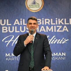 Kartepe Belediye Başkanı Av.M.Mustafa Kocaman, Kartepe'de bulunan okulların okul aile birliği üyeleriyle bir araya geldi