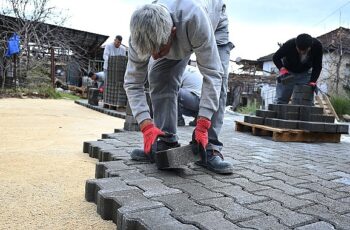 Kemer'de altyapı çalışmaları