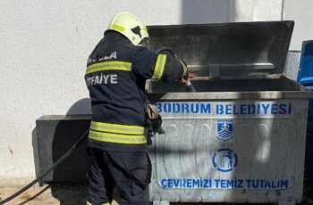 Muğla Büyükşehir İtfaiyesi Çöp ve Konteyner Yangınları İçin Uyardı