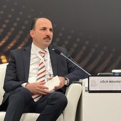 Başkan Altay, Antalya Diplomasi Forumu'nda Düzenlenen “Küresel Meseleler İçin Yerel Yaklaşımlar" Paneline Katıldı