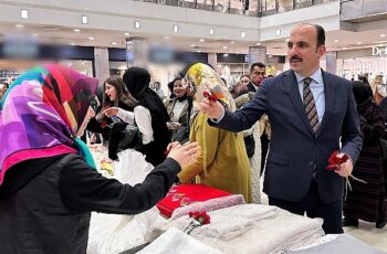 Başkan Altay Konyalı Kadınların 8 Mart Dünya Kadınlar Günü'nü Kutladı