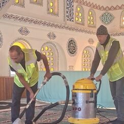 Burhaniye Belediyesi tarafından Ramazan ayı öncesinde, ibadethanelerde temizlik çalışmaları başlatıldı