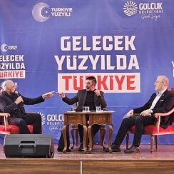 Gelecek Yüzyılda Türkiye'nin Rolü Gölcük'te Anlatıldı