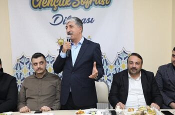 Gençler sordu Ömeroğlu cevapladı