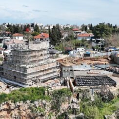 Hıdırlık Kulesi seyir terası projesi hızla ilerliyor