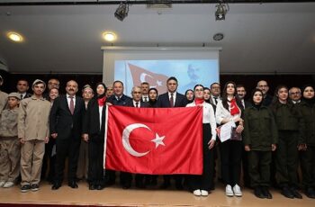 İstiklal Marşı'nın Kabulünün 103.Yıl Dönümü Aliağa'da Kutlandı