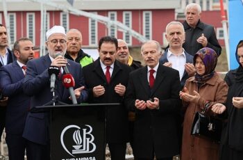 Kaptan Ahmet Erdoğan Camii'nin temeli Bayrampaşa'da dualarla atıldı