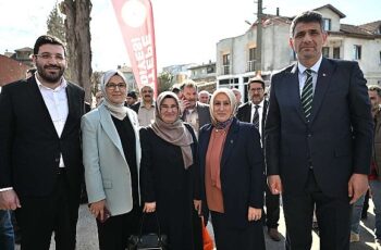 Kartepe Belediyesi Tepecik Mahallesi'nde FitKartepe Kadın Spor Merkezi'i düzenlenen törenle hizmete açtı