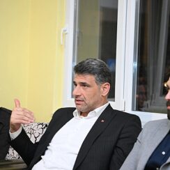 Kocaman'a gençlerden tam destek