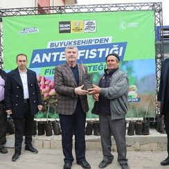 Konya Büyükşehir'den Yerköprü Havzasındaki Üreticiye Antep Fıstığı Desteği