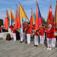 Nevşehir'de, Nevşehir'de 18 Mart Şehitleri Anma Günü ve Çanakkale Deniz Zaferi'nin 109. yılı dolayısıyla, Şehitler Parkı'nda Çelenk Sunma Töreni yapıldı