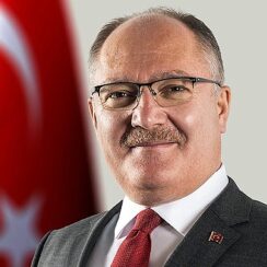 Sivas Belediye Başkanı Hilmi Bilgin 8 Mart Dünya Kadınlar Günü dolayısıyla bir kutlama mesajı yayımladı