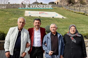 Başkan Arı Kayaşehir ve Meryem Ana Kilisesi'nde İncelemelerde Bulundu