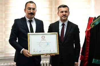 Karabük Belediye Başkanı Özkan Çetinkaya Mazbatasını Aldı