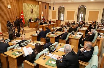 Zeytinburnu'nda Yeni Dönemin İlk Meclis Toplantısı Yapıldı