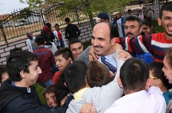 Başkan Altay: “Engelleri Hep Birlikte Kaldırıyoruz”