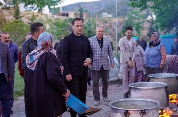 Başkan Eşki: “Tarlada ürün bırakmayacağız”