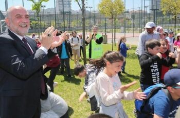 Başkan İbrahim Sandıkçı: “Çocuklarımızı sıfır atık kültürüne sahip bireyler olarak yetiştiriyoruz”