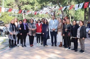 Bornova Belediyesi’nden anneler için “Hediyelik Eşya Günleri”