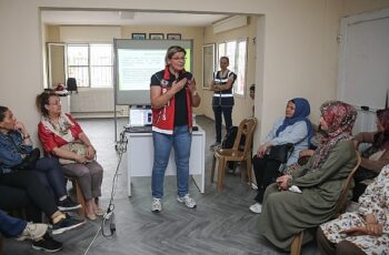 Çocuk istismarı ve akran zorbalığına karşı örnek iş birliği