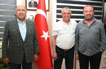 Coral Travel'dan Başkan Topaloğlu'na ziyaret