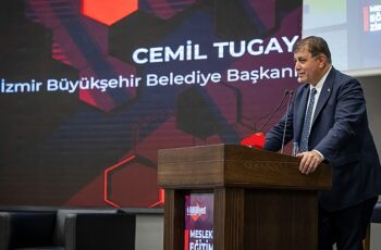 İzmir Büyükşehir Belediye Başkanı Dr. Cemil Tugay: “Gençlere desteğimizi artırarak sürdüreceğiz”