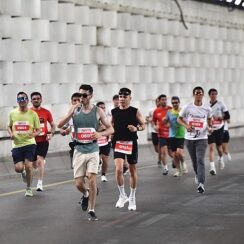 İzmir’in dört yanında bayram coşkusu