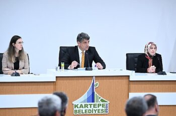 Kartepe Belediyesi Mayıs Ayı olağan meclis toplantısının 2.Birleşimi Kartepe Belediye Başkanı Av.M.Mustafa Kocaman başkanlığında yapıldı