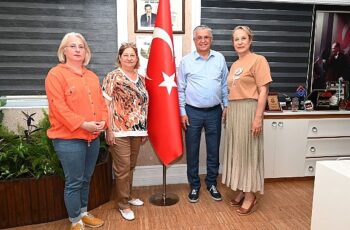 Türk Kadınlar Birliği'nden Başkan Topaloğlu'na ziyaret