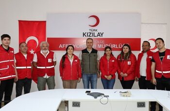 Türk Kızılay İzmir İl Merkezi, iş sağlığı ve güvenliği kapsamında eğitimlerine devam ediyor