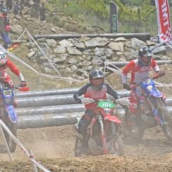 Türkiye Süper Enduro Şampiyonası’nın açılış ayağı yarışları İznik’te gerçekeşti