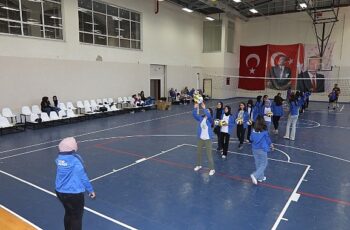 28 İlçede Büyükşehir Yaz Spor Okulları Kayıt Heyecanı Başladı