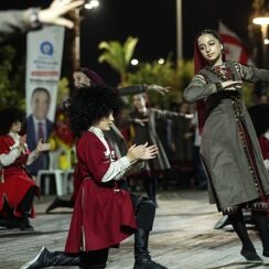 Antalya Büyükşehir Belediyesi Dans Festivali düzenledi