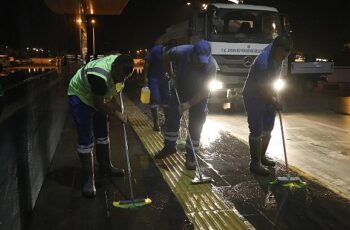 Aydın Büyükşehir Belediyesi, Kurban Bayramı öncesinde yolcu sayısının katlandığı otogarları pırıl pırıl yaptı