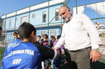 Başkan İbrahim Sandıkçı: “Amatör spor kulüplerimize destek olmaya devam edeceğiz”