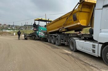 Çayırova Millet Bahçesi’nin çevre yolları asfaltlanıyor