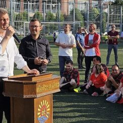 Gölcük Belediyesi´nin katkıları ile bu yıl 5.’si düzenlenen Köyler Arası Futbol Turnuvası’nda çekişmeli maçlar; Siretiye ve Sarısu arasında oynan maç ile başladı