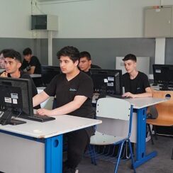 İETT, Tuzla Ahmet Yesevi Anadolu Lisesi’nin bilgisayar laboratuvarını yenileyerek öğrencilerin kullanımına sundu