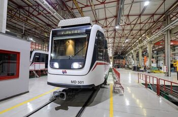 İşte İzmir Metrosu’nun 28’lik delikanlısı