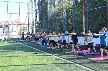 Karabağlar’da gün, sabah sporuyla başlıyor