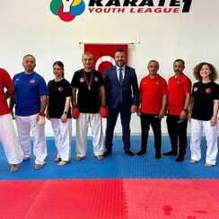 Kemer Belediyesi Karate Antrenörü Akar, milli takım kampında