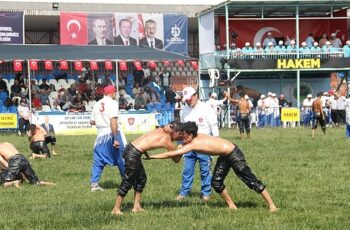 Kocaeli’de yiğitler er meydanına çıkıyor